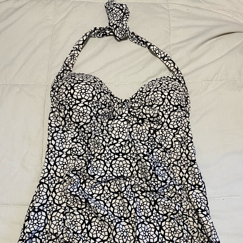 Woman’s Halter Neck Bathing suit top
